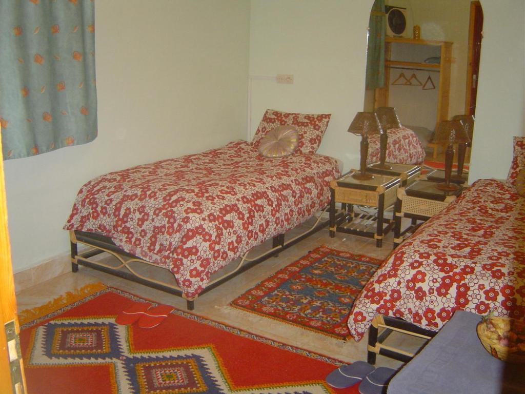 Le Temps De Vivre Bed and Breakfast Uarzazate Habitación foto