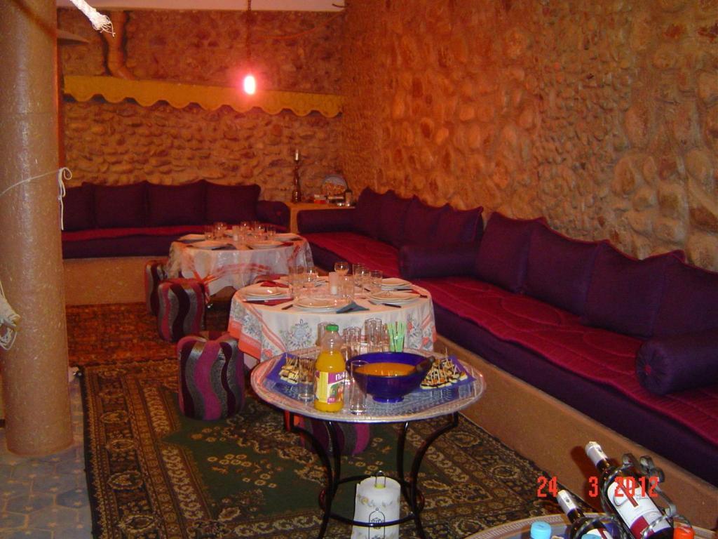 Le Temps De Vivre Bed and Breakfast Uarzazate Exterior foto