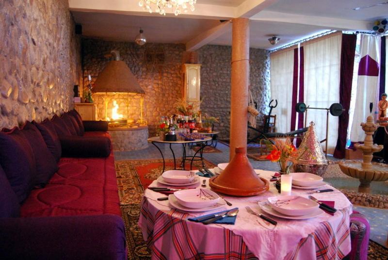 Le Temps De Vivre Bed and Breakfast Uarzazate Exterior foto