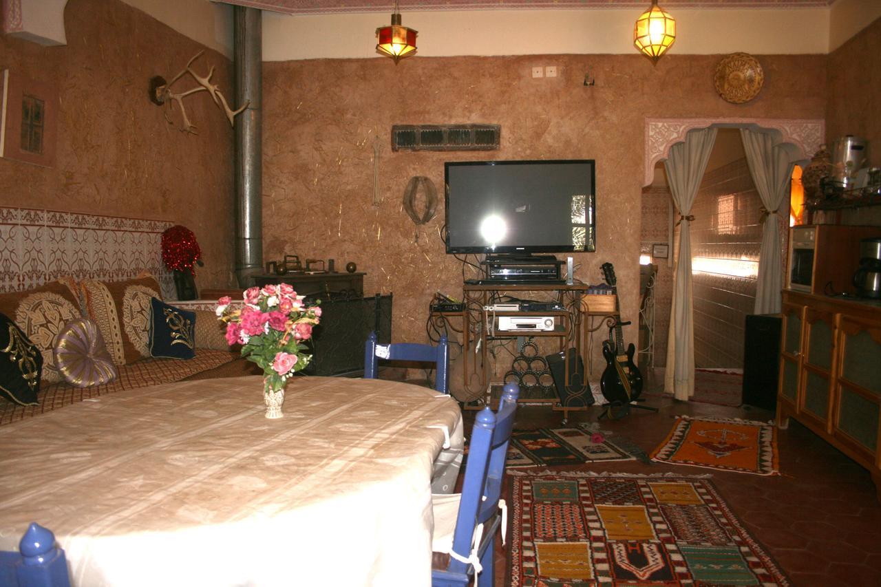 Le Temps De Vivre Bed and Breakfast Uarzazate Exterior foto