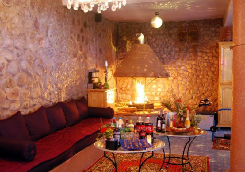 Le Temps De Vivre Bed and Breakfast Uarzazate Exterior foto